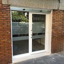 Clinica dental calle Opalo-Sevilla-1